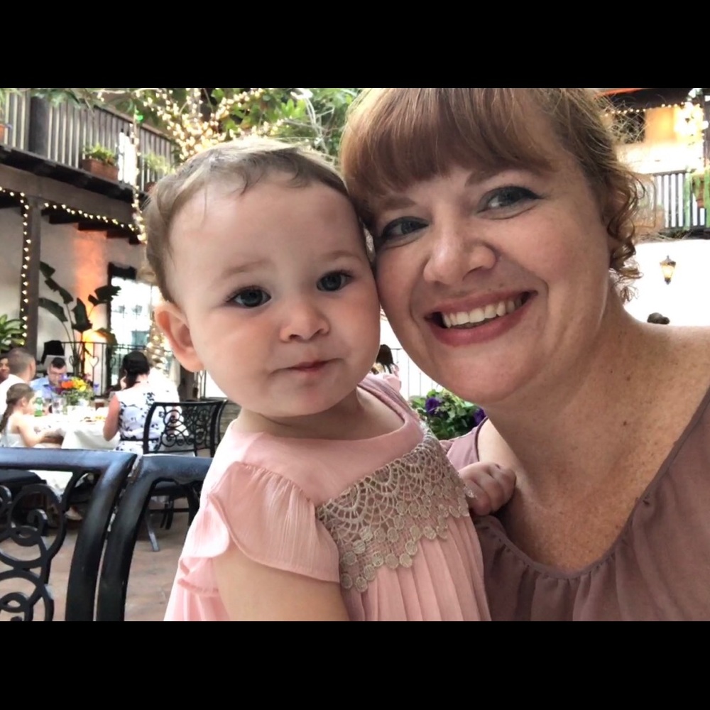 Meet your Posher, Jennifer